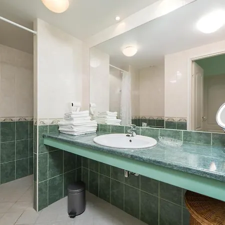 Wilde Guest Old Town Apartment *