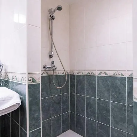 Wilde Guest Old Town Apartment